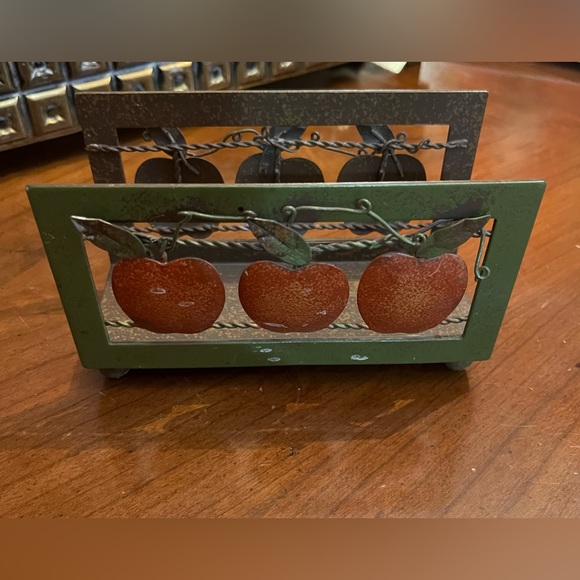 Metal Apple & Vine Wire Design Napkin or Letter Holder with 4 round feet - Picture 6 of 8